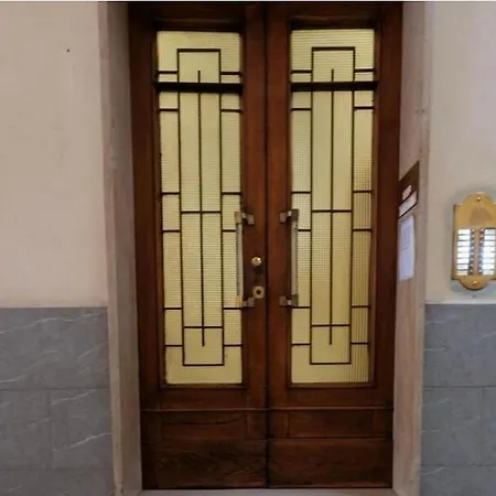 Ama Apartment *